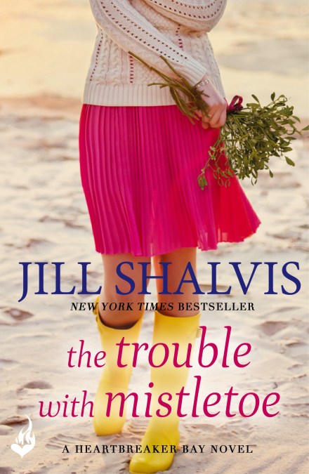 The Trouble With Mistletoe: Heartbreaker Bay Book 2